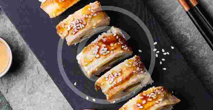 Dragon Roll: Shrimp Tempura with Eel